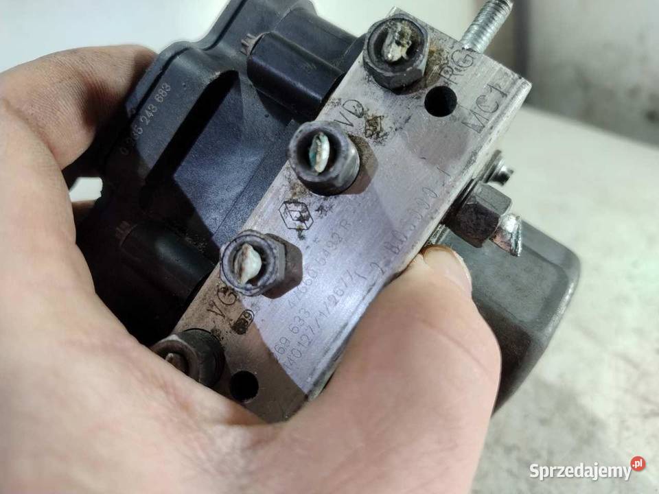 POMPA HAMULCOWA ABS DACIA SANDERO 12 476605492R