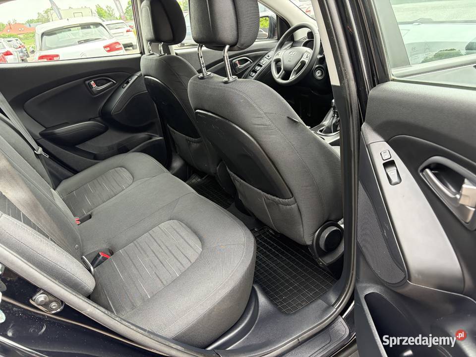 Hyundai ix35 ładny bez rdzy Niemcy benzyna hak 135KM podkarpackie Trześń sprzedam