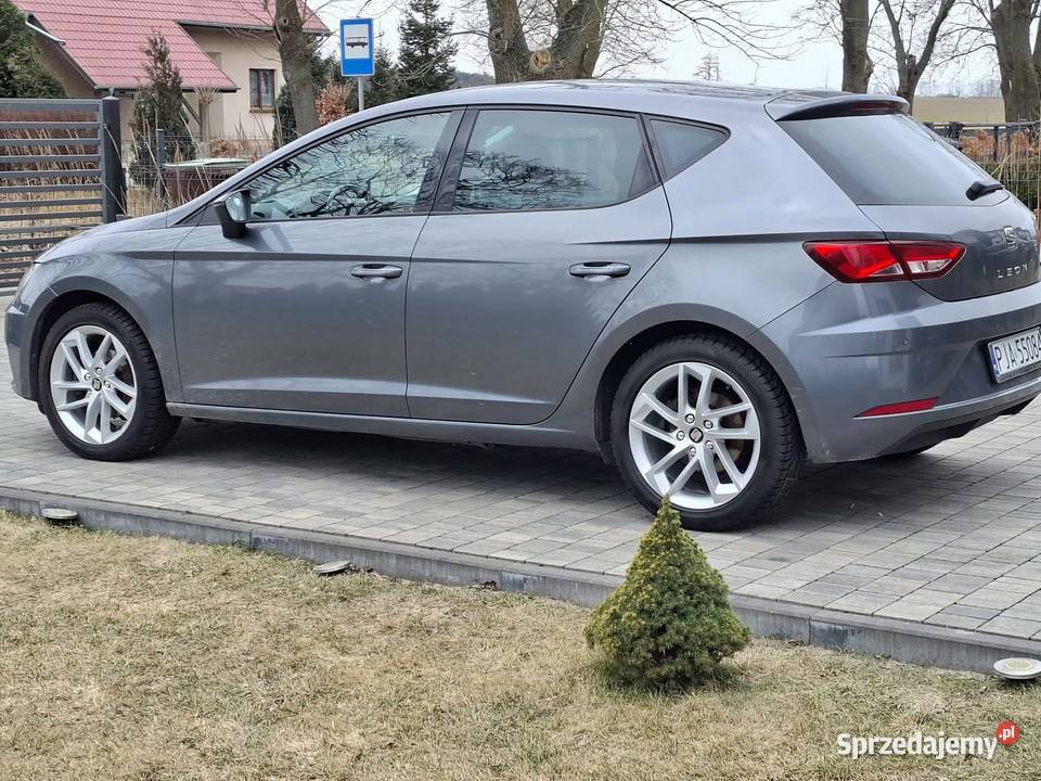 Leon 12tsi 110 2017 super stan bogata wersja 14111km Jarocin