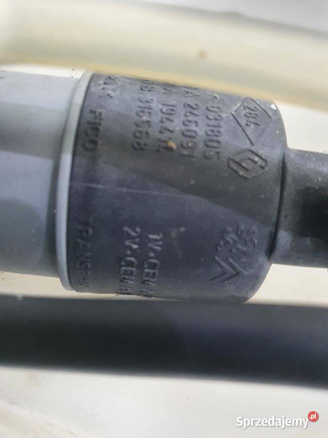 ZBIORNICZEK SPRYSKIWACZY NISSAN ALMERA TINO Wycieraczki i spryskiwacze wielkopolskie