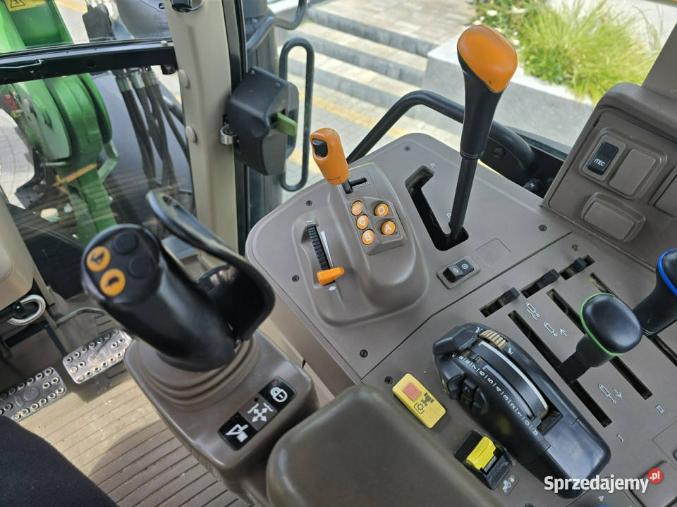ciągniki John Deere 6130 John Deere 6130 2017 Skępe