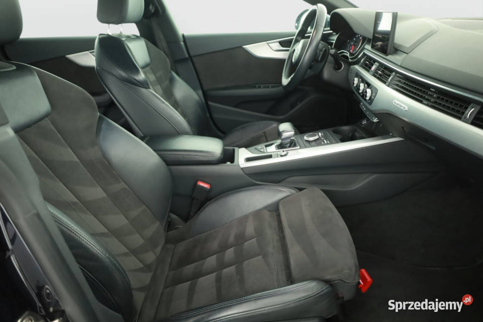 Audi A5 20 TFSI czujnik parkowania