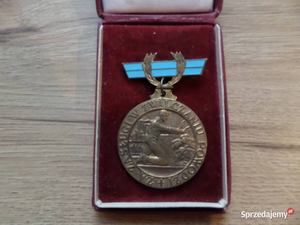 Zasługi w Zwalczaniu Powodzi z dokumentem 1962 Poznań