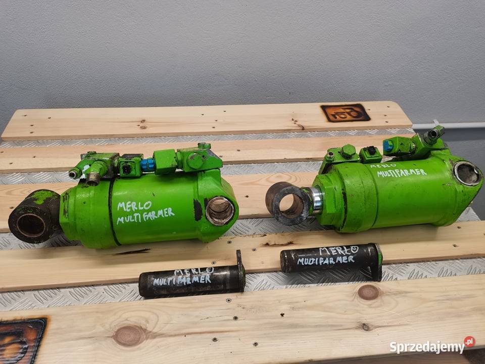 Cylinder hydrauliczny poziomowania osi Merlo Rolnictwo Wilkowo