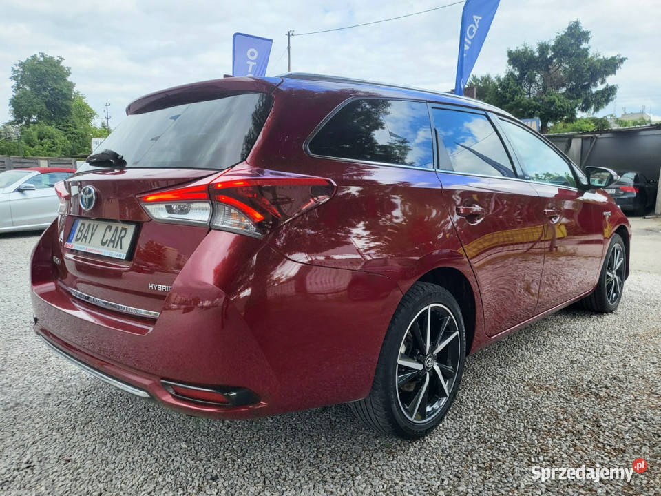 Toyota Auris 18 Hybrid 136 Bogata Wersja S ASO Auris Samochody osobowe Pabianice