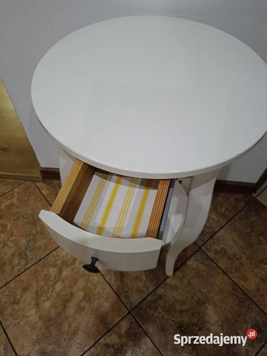 Stolik drewniany z okrągłym blatem biały kujawsko-pomorskie Lipno
