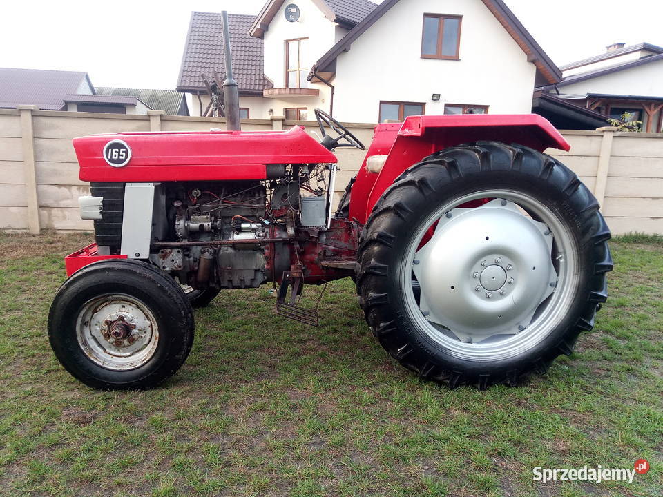 MF 165 Massey Ferguson Gózd