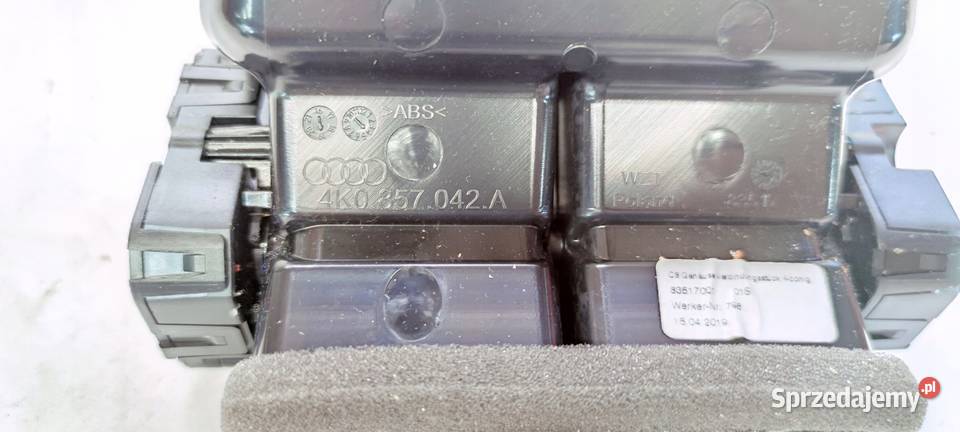 WOLT KANAŁ POWIETRZA TYŁ AUDI A6 C8 4K0857042A Przystajń
