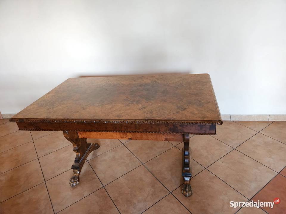 Sprzedam rozkładany stół Antyki