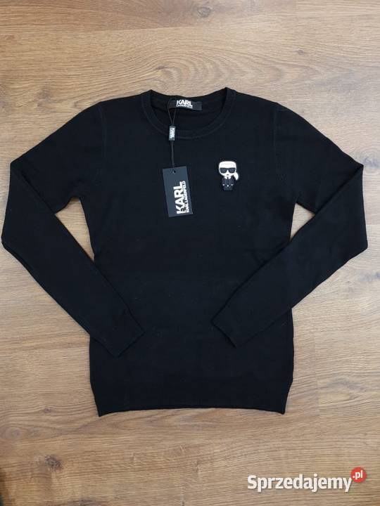 Sweterki damskie sprzedam