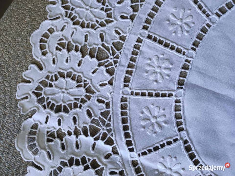 SERWETA RICHELIEU KOŁO 70 średnicy Serwety i serwetki dolnośląskie Oleśnica