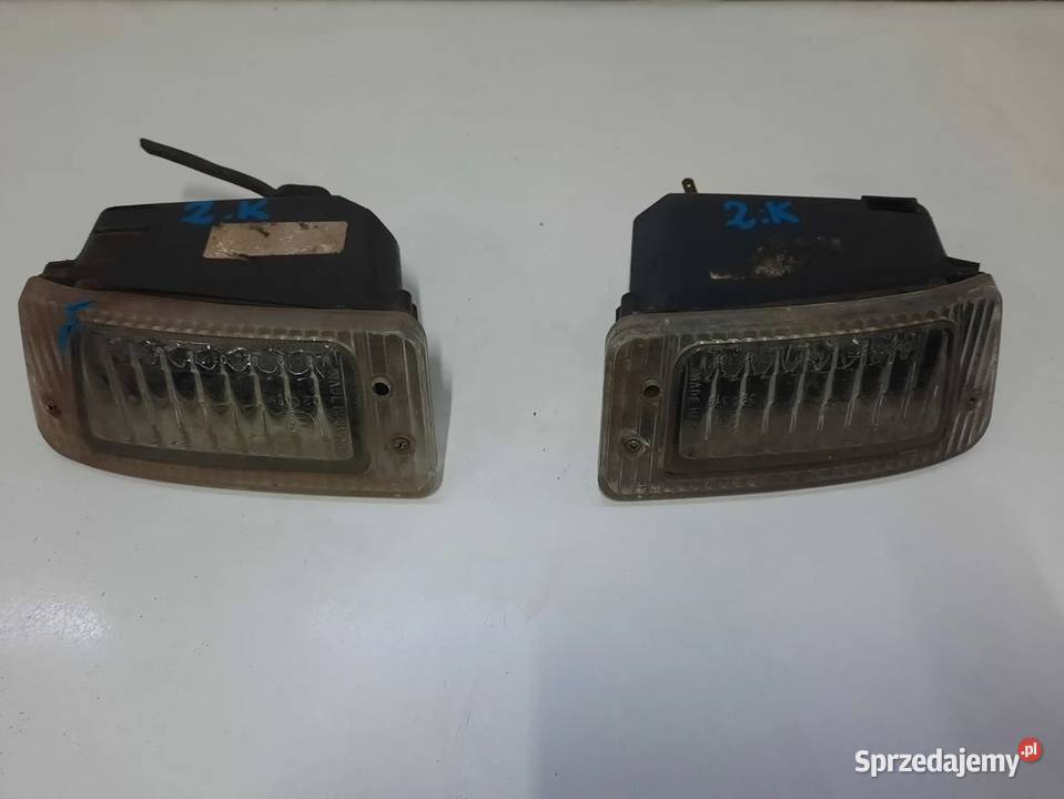 2K LAMPA PRZECIWMGIELNA HALOGEN VW POLO 6N LEWY osobowe Włoszczowa sprzedam