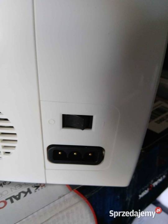 Maszyna do szycia SINGER 2250 Chełm sprzedam