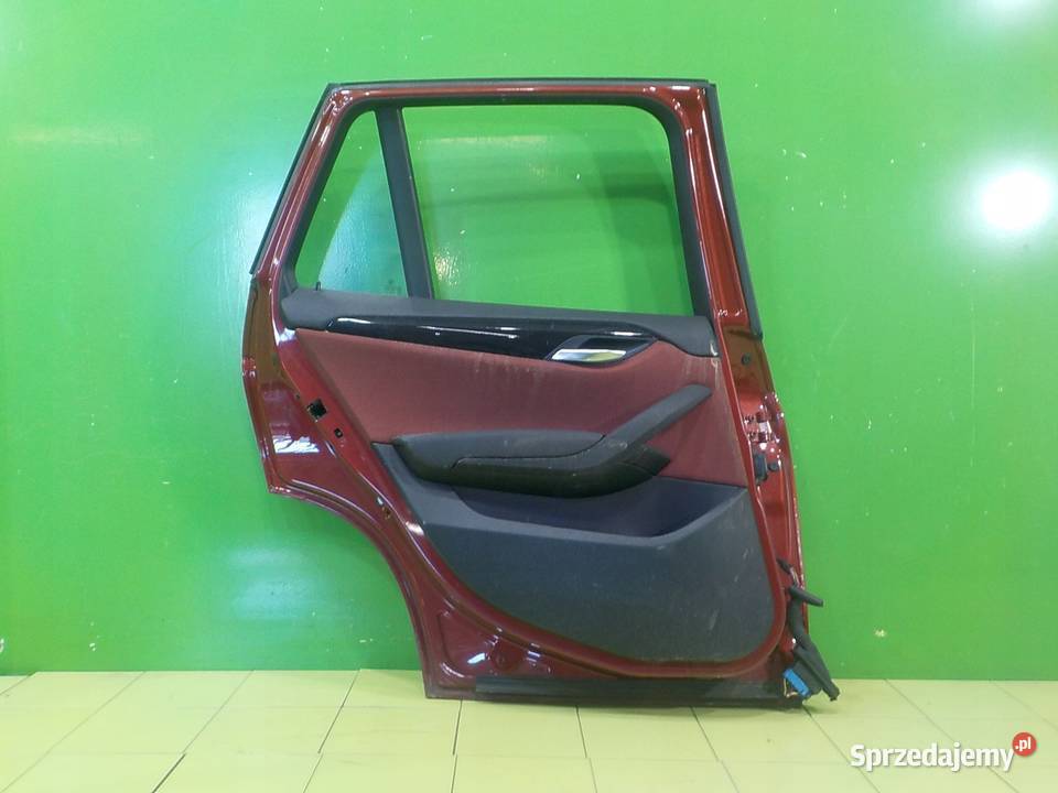 BMW X1 E84 10r 5D drzwi lewe tyl kompletne Suków