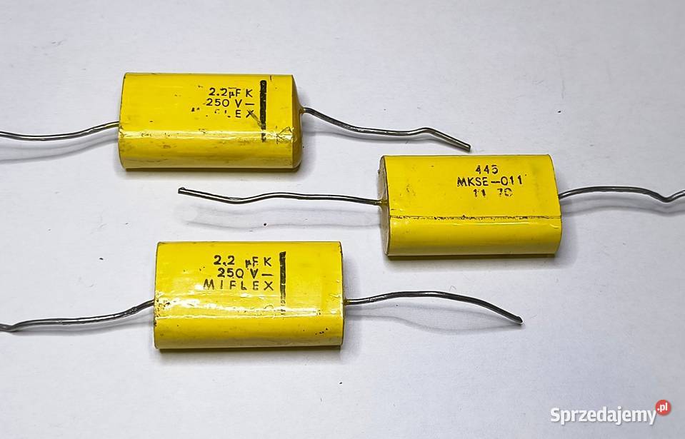 Kondensator 22uF 250V MKSE011 Unitra MIFLEX