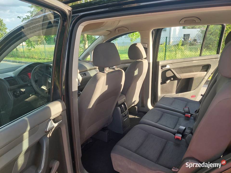 Volkswagen Touran 19 TDI 105 rocznik 2009 Touran