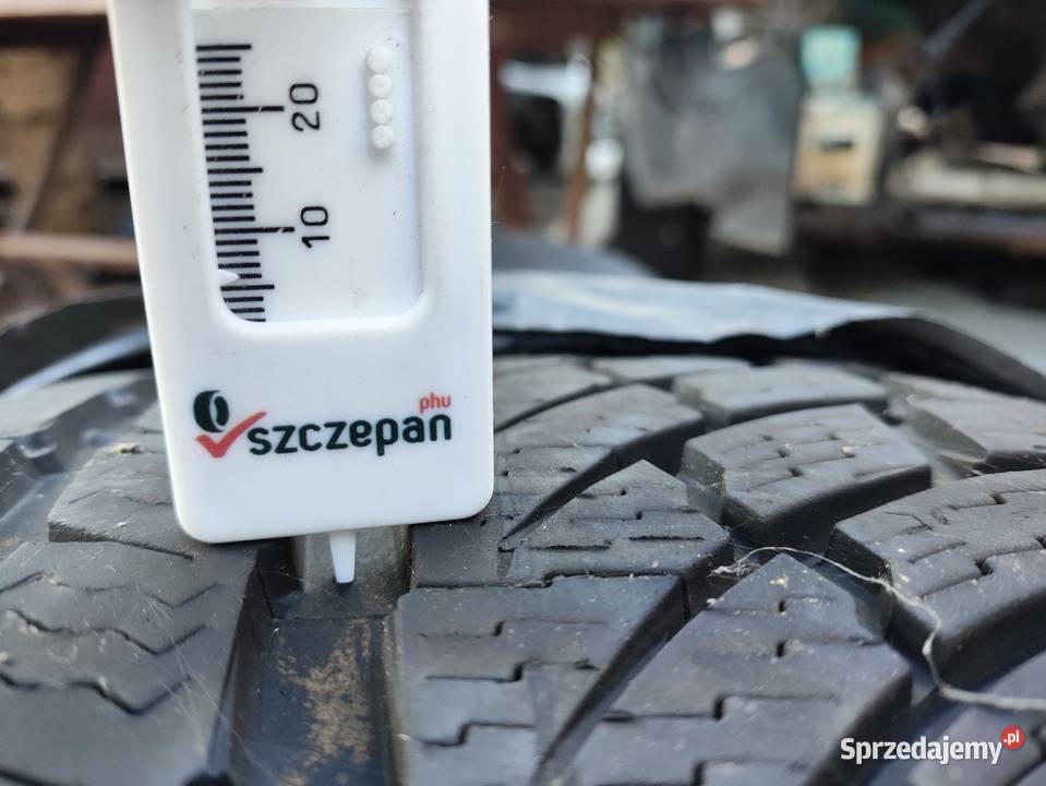 Nokian wr4a 25535R18 6mm Nokian Bieniewice sprzedam