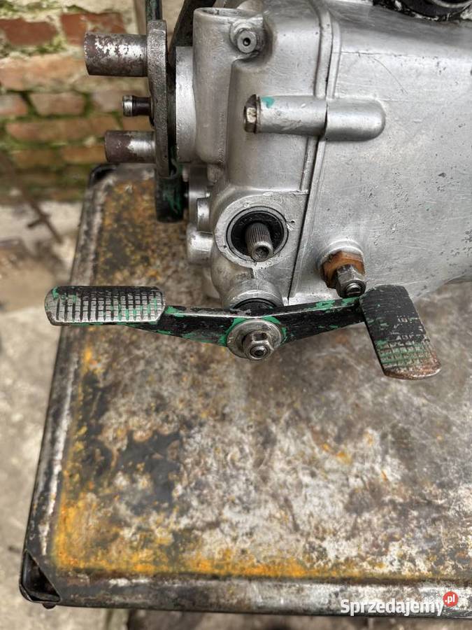 Ural Oryginalna Skrzynia Bieguw z Tylnym Filtr sprzedam