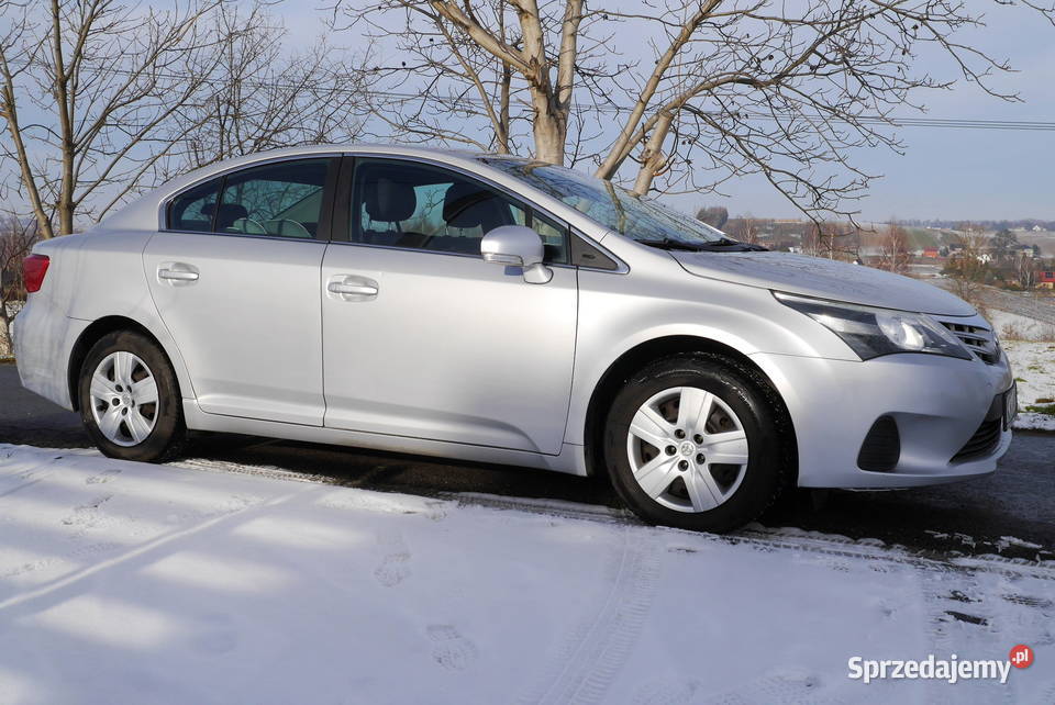 Polski salon II właściciel bezwypadkowy 100 Avensis Słomniki