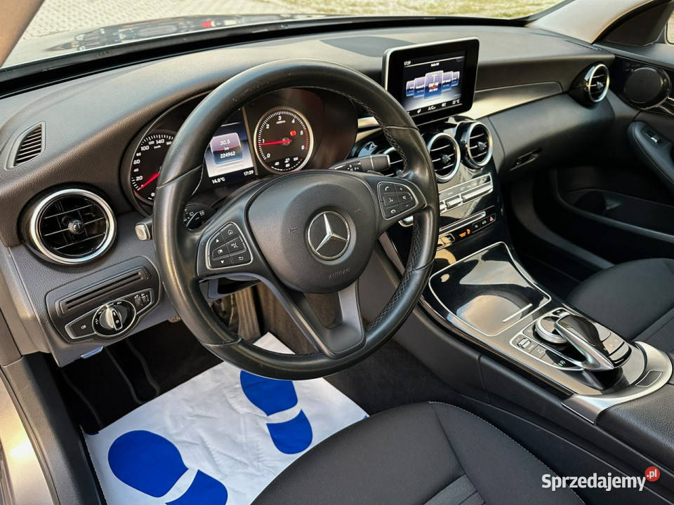 Mercedes C 200 C200d Nawigacja śwatła dzienne garażowany Ostrowiec Świętokrzyski