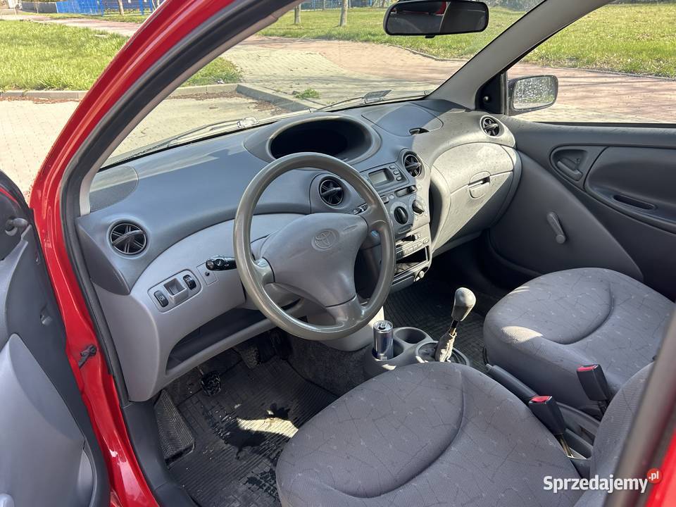 Toyota Yaris10 VVTi sprzedam