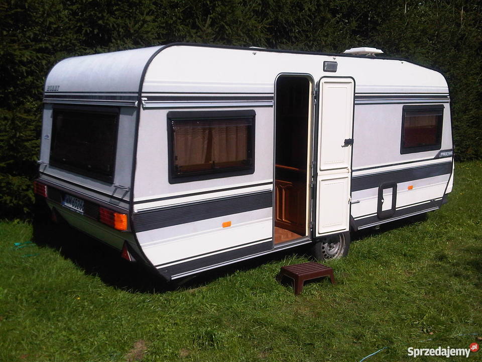 Przyczepa kempingowa Hobby 495 przedsionek