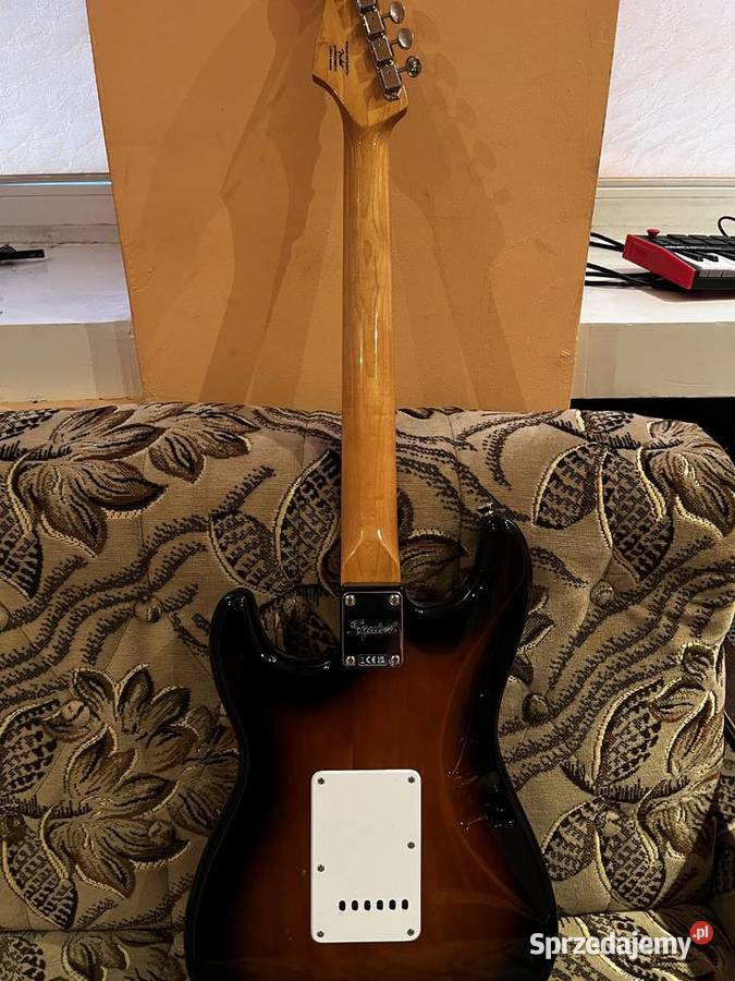 ZAMIENIĘSPRZEDAM Zamienię Gitarę Elektryczną Łódź