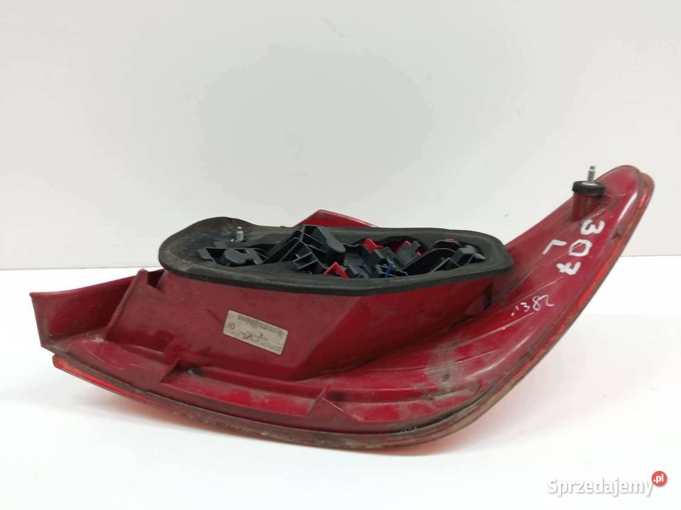 LAMPA TYŁ LEWA 5D HB 9655767680 Peugeot 307 I