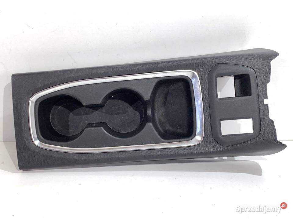 UCHWYT NA NAPOJE OPEL CORSA F 9829538980