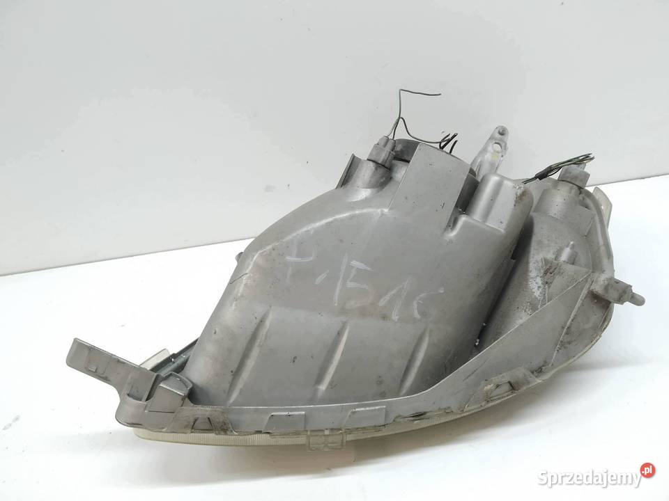 LAMPA PRZÓD PRAWA EU Toyota Yaris I 19992005 Rok produkcji 1999