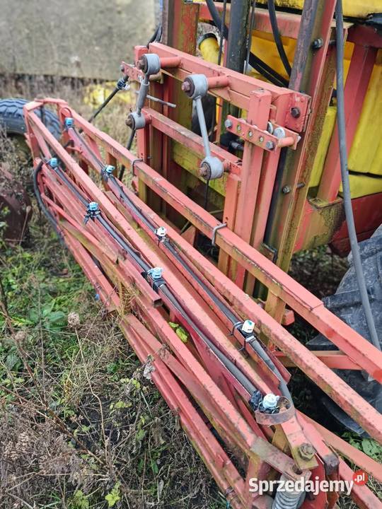 Opryskiwacz Pelikan 1500L lance 15m Kutno