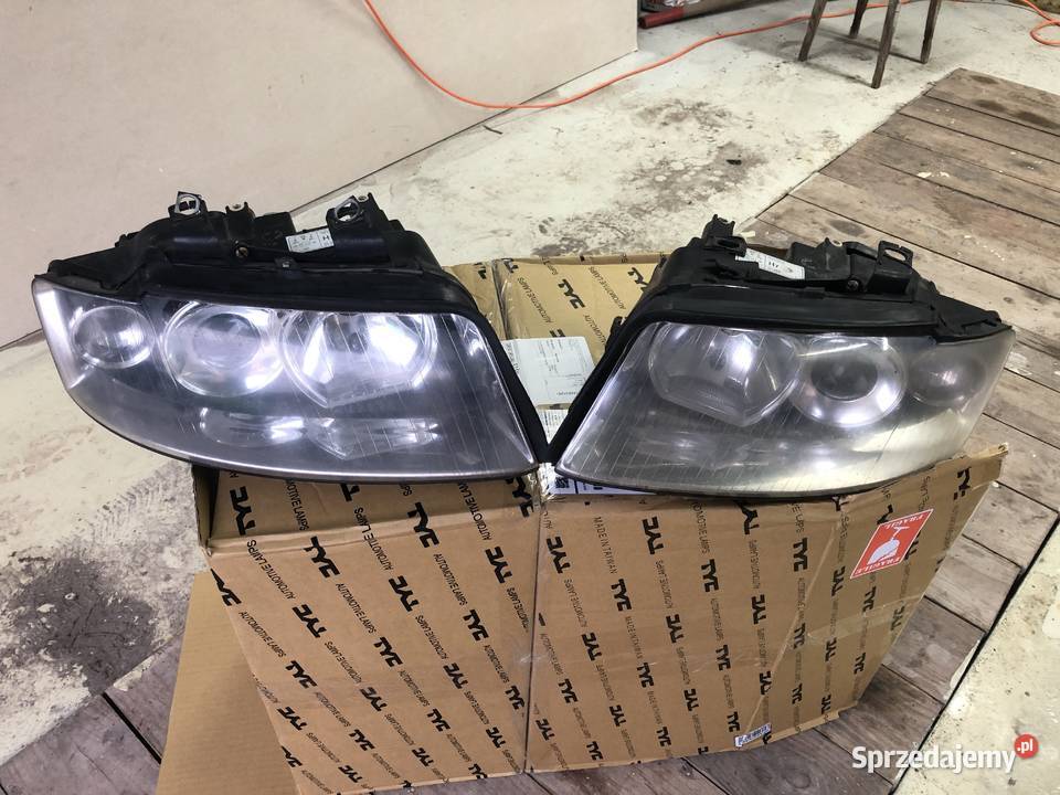 Reflektory Lampy Przednie Audi A4 B6 Kamionki sprzedam