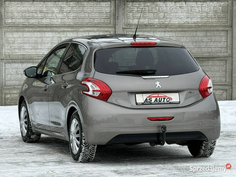 Peugeot 208 12i 82 Węgrów
