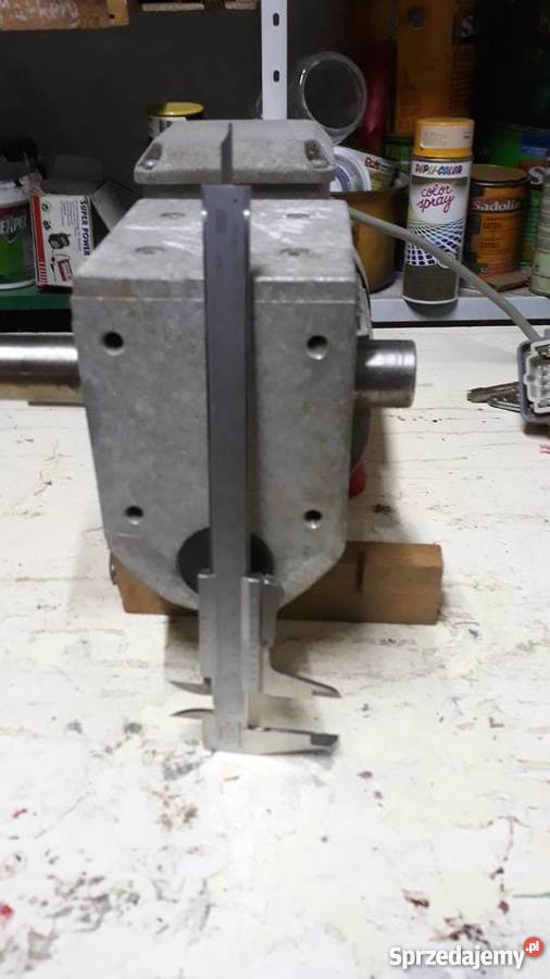 Motoreduktor 16obrmin075kW 3faz 380V Lubin