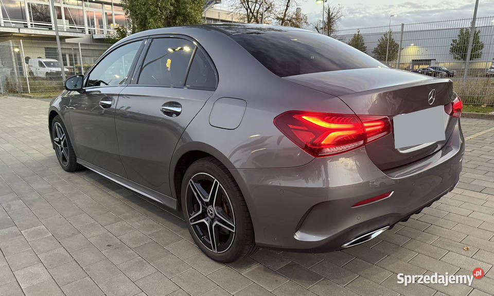 Mercedes A250e AMG Line Night Pano Burmester 360 centralny zamek mazowieckie Warszawa