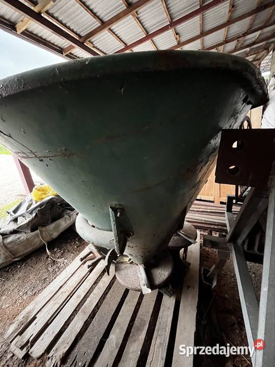 Sprzedam rozsiewacz nawozu amazone 15m 500 mazowieckie Strugi