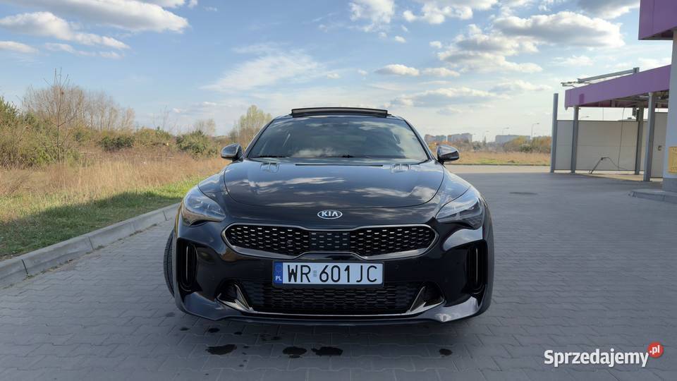 Kia Stinger 33 AWD pełna dokumentacja napęd 4x4 Radom sprzedam