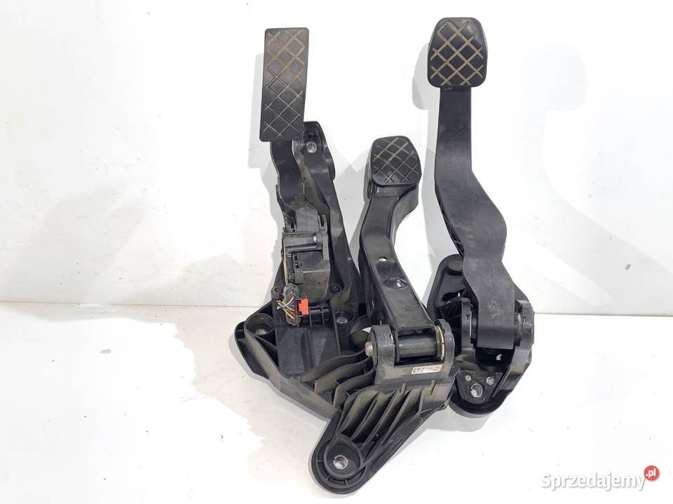 PEDAŁY MANUAL SKODA FABIA III 6C1721059M 10 75