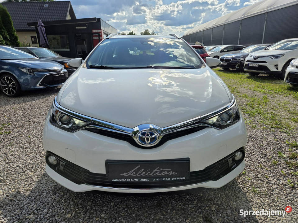 Toyota Auris 18 HSD 136 Kamera Serwisowany mazowieckie Otwock Mały sprzedam