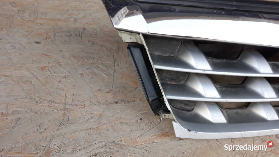 SUBARU FORESTER 3 III 0811 GRILL ATRAPA PRZÓD Zatom Stary sprzedam