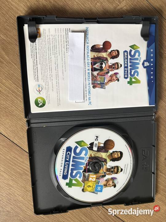 Sims 4 miejskie życie Tarnobrzeg sprzedam