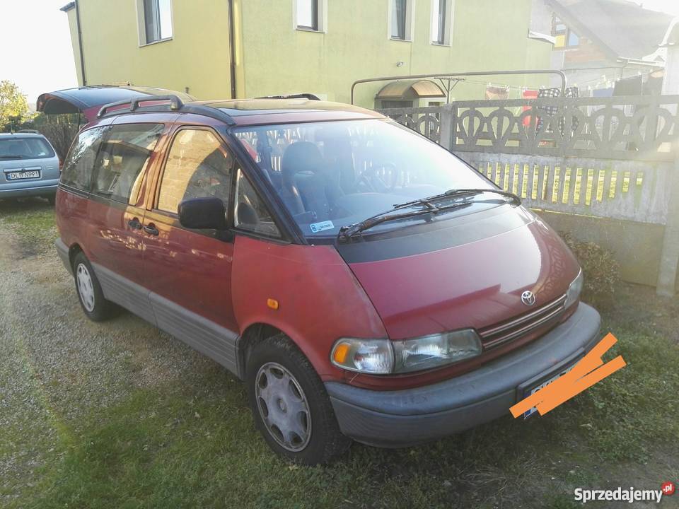 Sprzedam wygodnego vana Toyota Previa 240361km Panki sprzedam