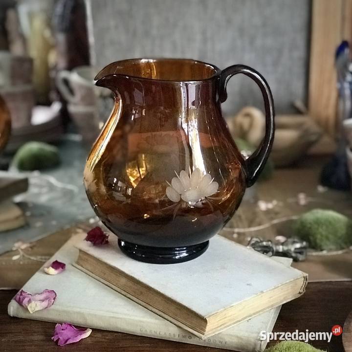 Duży dzban szkło bursztynowe poj 2 l Porcelana i szkło śląskie Myszków