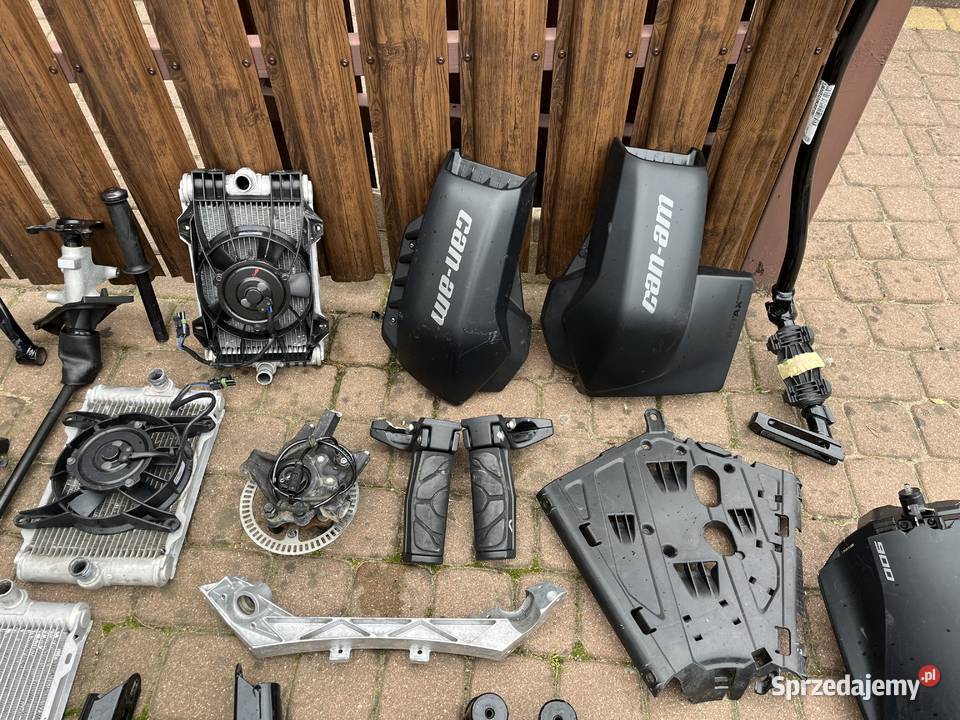CANAM BRP RYKER SPYDER F3 RS RSS RT RTS ŁAPA