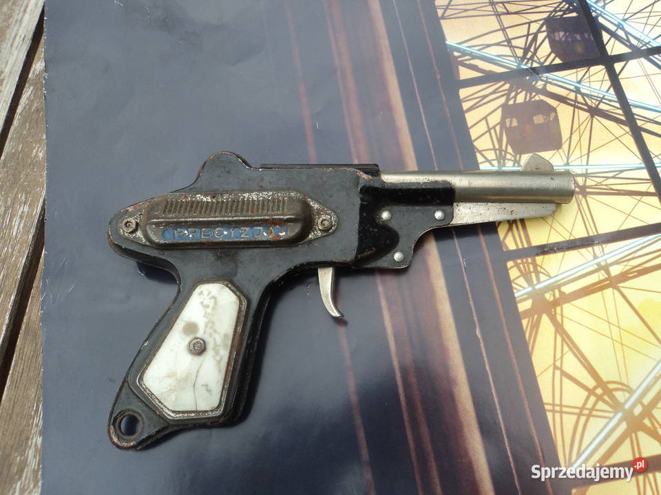 PRL pierwsza seria milicyjnego pistoletu zabawki Nowy Sącz