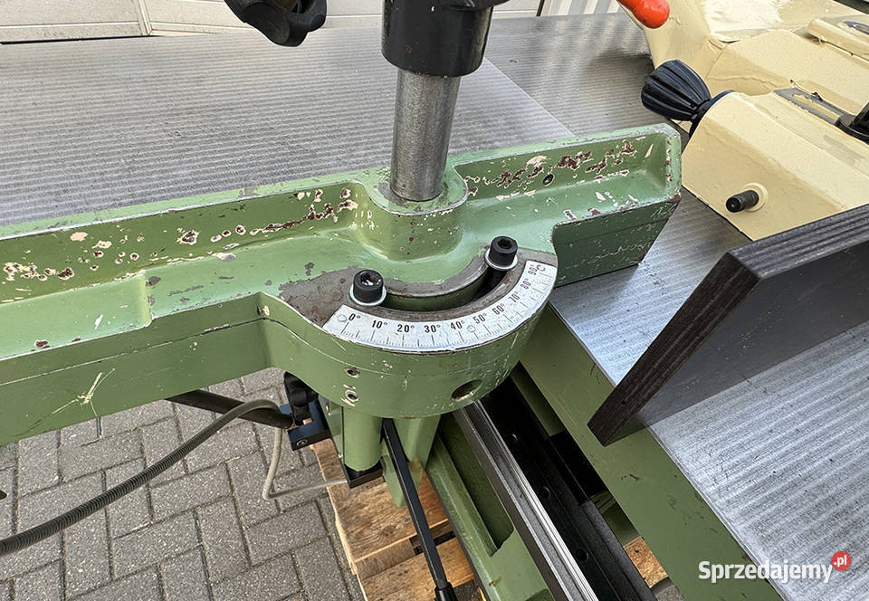 Frezarka dolnowrzecionowa GOMAD FD2 z wózkiem Sierakowska Huta