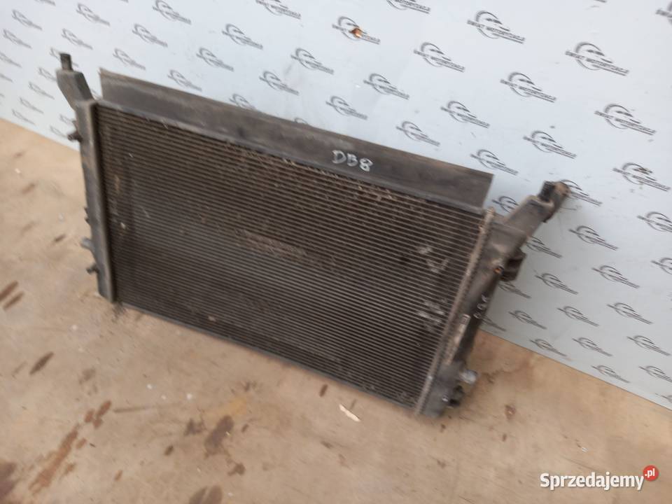 AUDI A3 8P II LIFT 14 TFSI 10r chłodnica wody Chłodnie wody