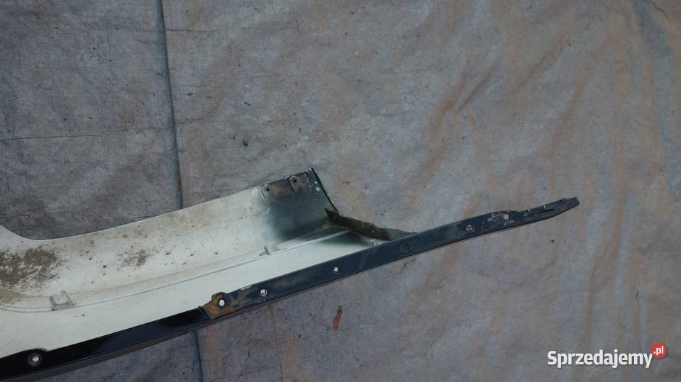 Mercedes C KLASA W203 SEDAN ZDERZAK TYLNY TYŁ Ruda Śląska