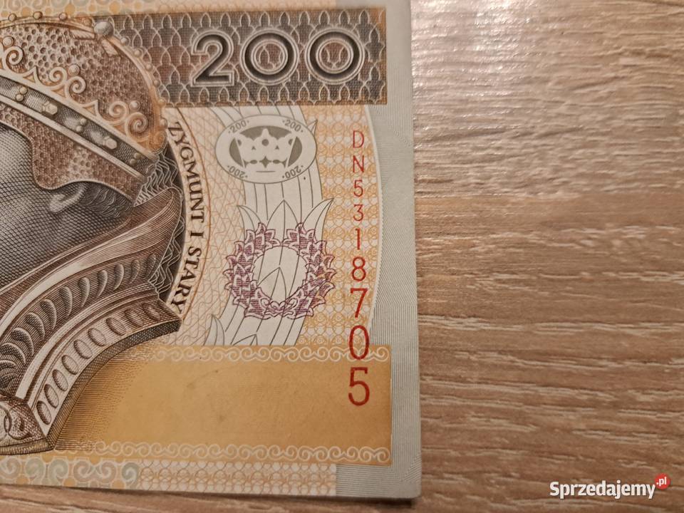 Banknot 200