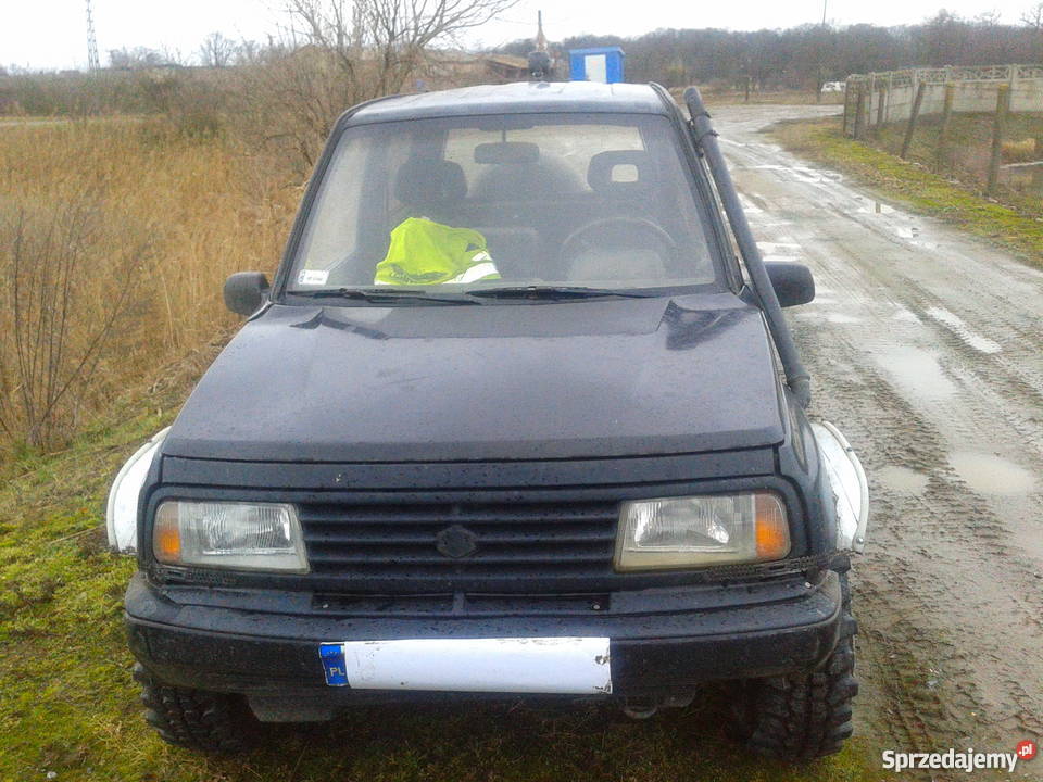 SUZUKI Vitara 164x4 TERENOWY LPG 1993r opolskie Komorzno